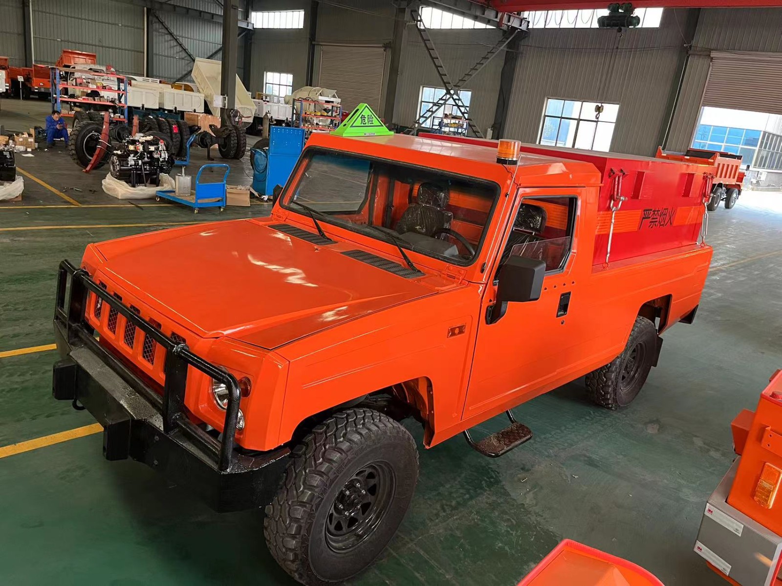 山東蒂輝機(jī)械設(shè)備有限公司礦用柴油機(jī)運(yùn)輸車現(xiàn)場檢驗(yàn)